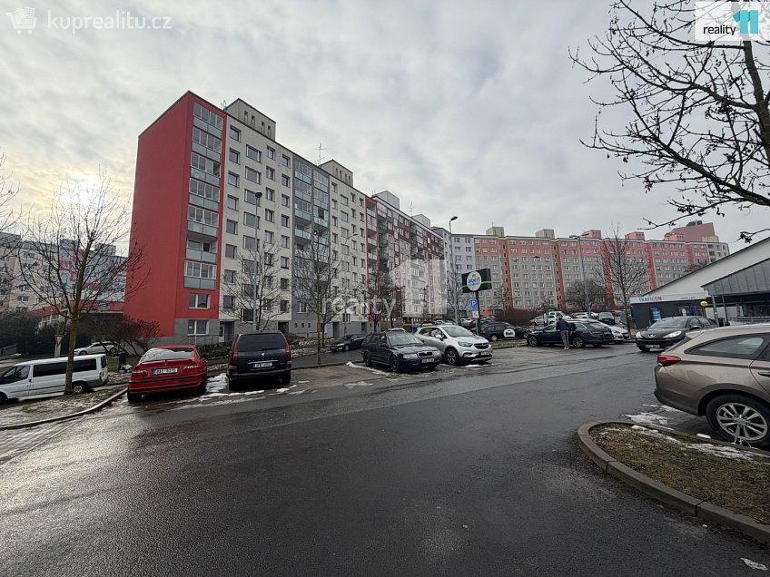 Pronájem bytu 1+kk 31 m^2 Hodonínská, Plzeň 