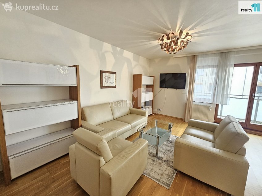 Pronájem bytu 2+kk 72 m^2 Hlubocká, Praha 5 