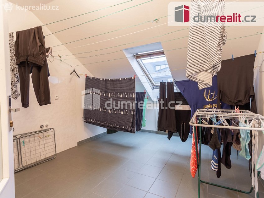 Prodej bytu 2+kk 62 m^2 Na sypkém, Praha 8 