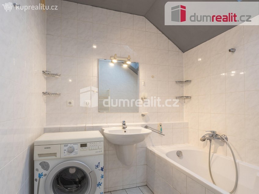 Prodej bytu 2+kk 62 m^2 Na sypkém, Praha 8 