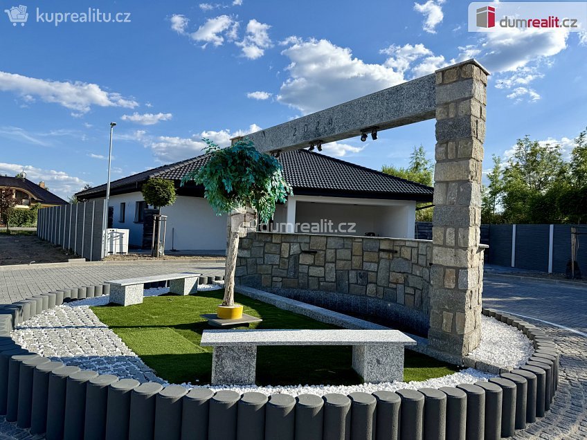 Prodej  rodinného domu 177 m^2 K Malé Hleďsebi, Velká Hleďsebe 