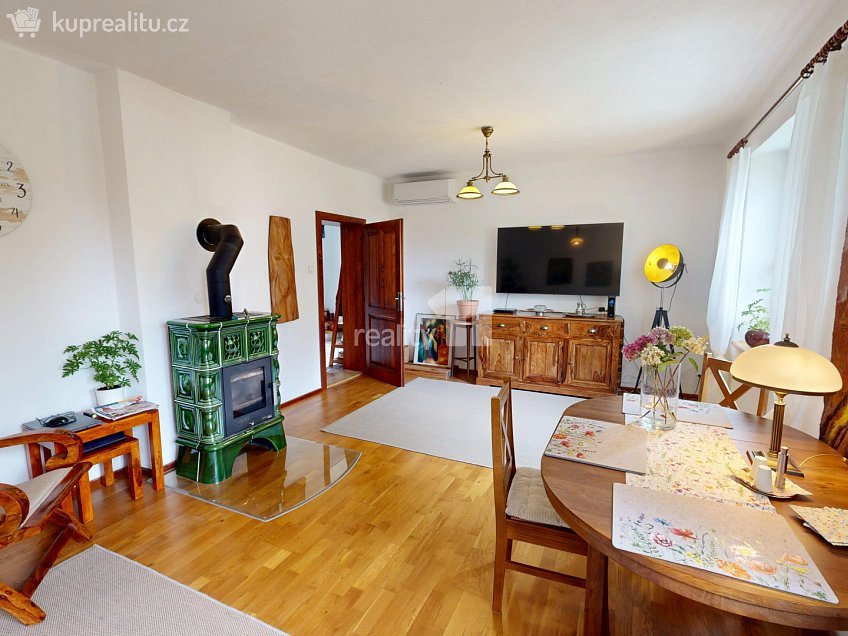 Prodej  rodinného domu 132 m^2 Rožďalovice, Rožďalovice 