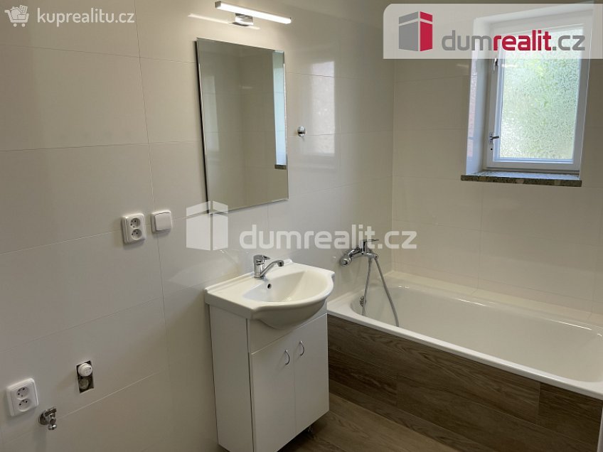 Pronájem bytu 2+1 63 m^2 Slavičín, Slavičín 