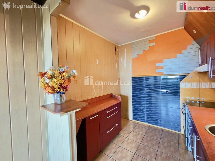 Pronájem bytu 2+kk 40 m^2 Karla Marxe, Most 