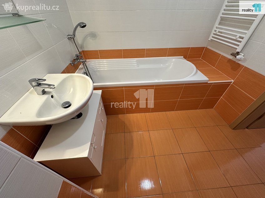 Pronájem bytu 2+kk 58 m^2 U Sokolovny, Humpolec 