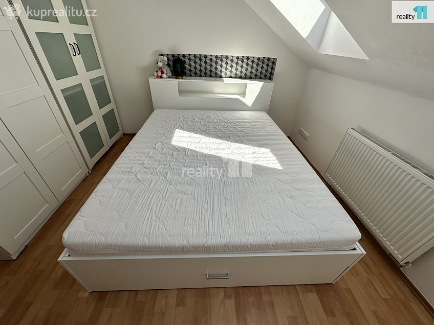 Pronájem bytu 2+kk 58 m^2 U Sokolovny, Humpolec 