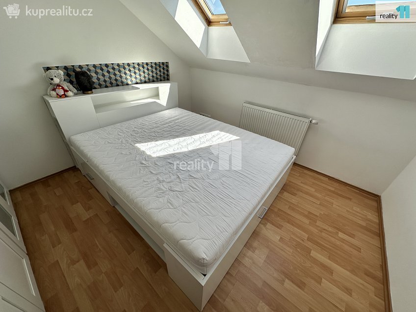 Pronájem bytu 2+kk 58 m^2 U Sokolovny, Humpolec 