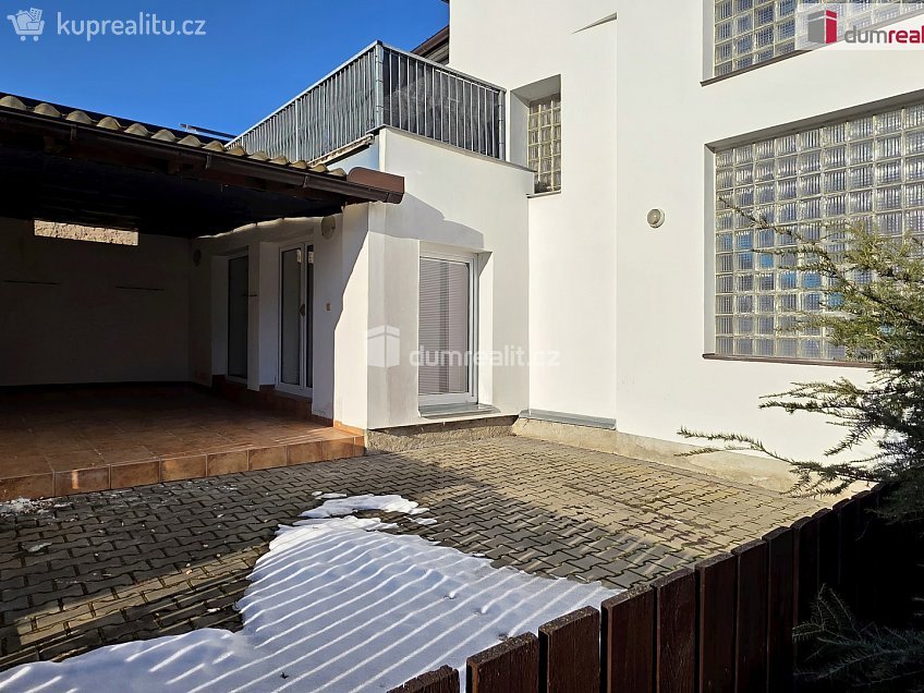 Pronájem bytu 2+kk 55 m^2 Růžová, Neratovice 