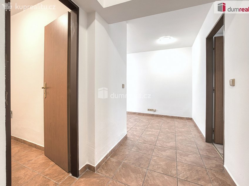 Pronájem bytu 2+kk 55 m^2 Růžová, Neratovice 