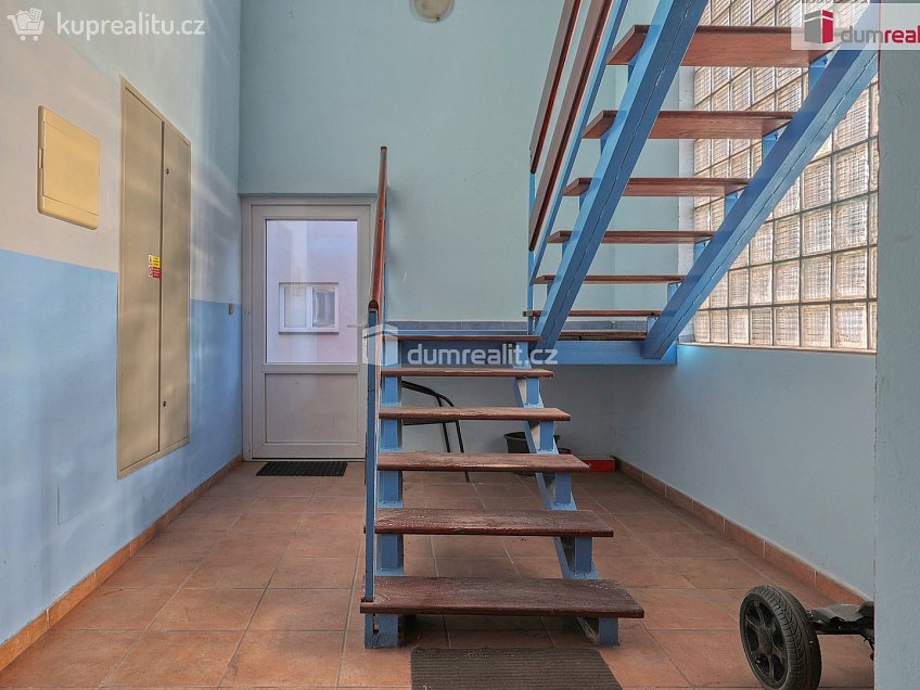 Pronájem bytu 2+kk 55 m^2 Růžová, Neratovice 