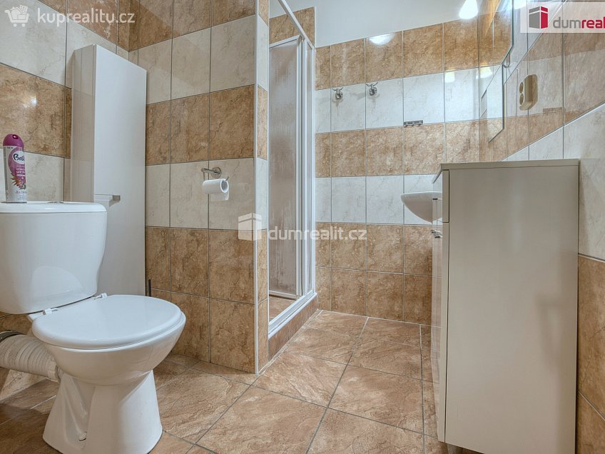 Pronájem bytu 2+kk 55 m^2 Růžová, Neratovice 