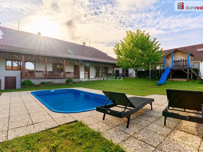 Prodej  ubytovacího zařízení 570 m^2 Chelčického, Chlum u Třeboně 