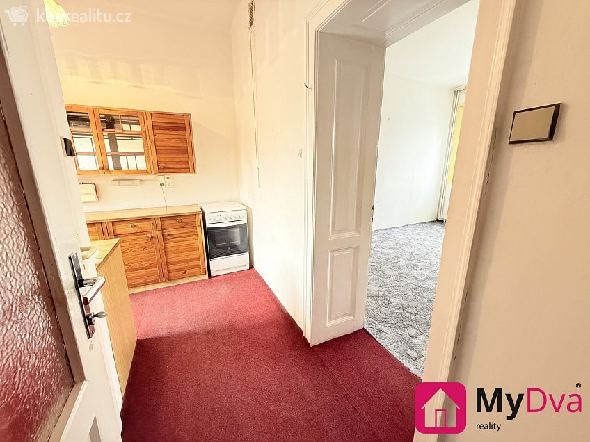 Pronájem bytu 1+1 40 m^2 Hálkova, Znojmo 