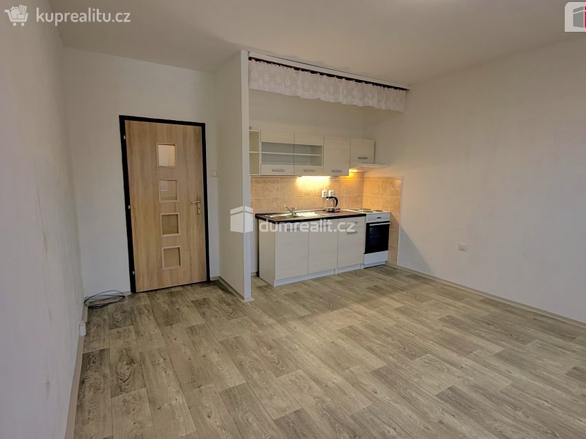 Pronájem bytu 2+kk 43 m^2 Pasecká, Jablonec nad Nisou 