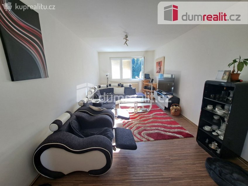 Pronájem bytu 2+1 55 m^2 Sídliště, Rotava 