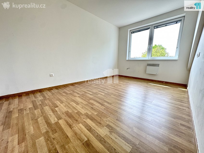 Pronájem bytu 3+kk 77 m^2 Lidická, Jeneč 