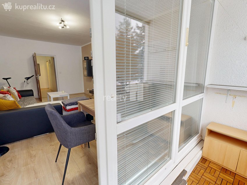 Prodej bytu 3+1 69 m^2 Lužická, Humpolec 