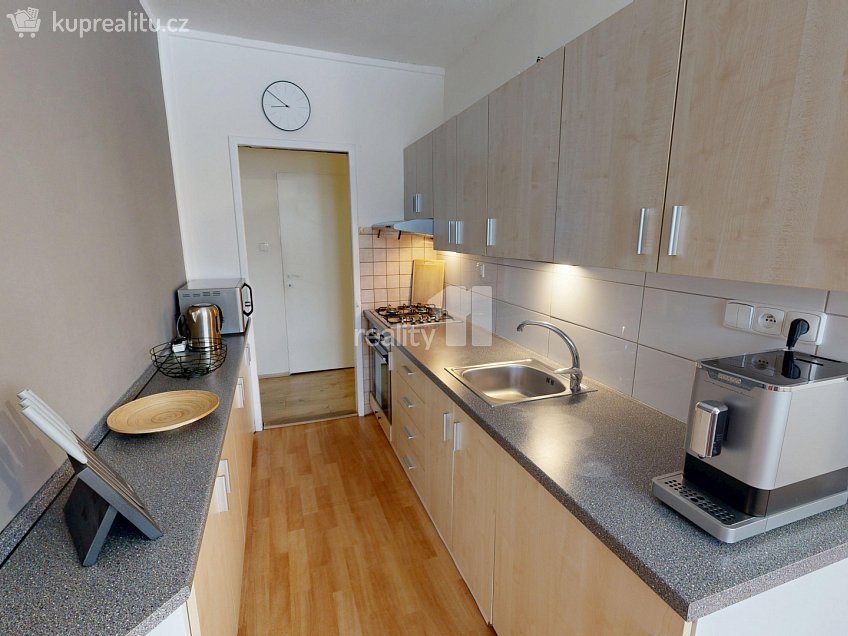 Prodej bytu 3+1 69 m^2 Lužická, Humpolec 