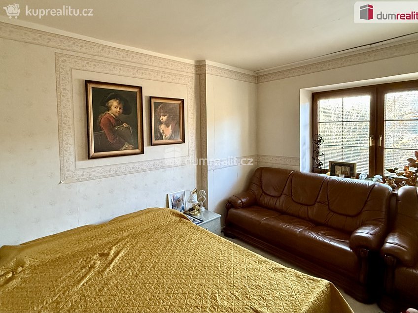 Prodej  vily 330 m^2 Ladova, Mariánské Lázně 