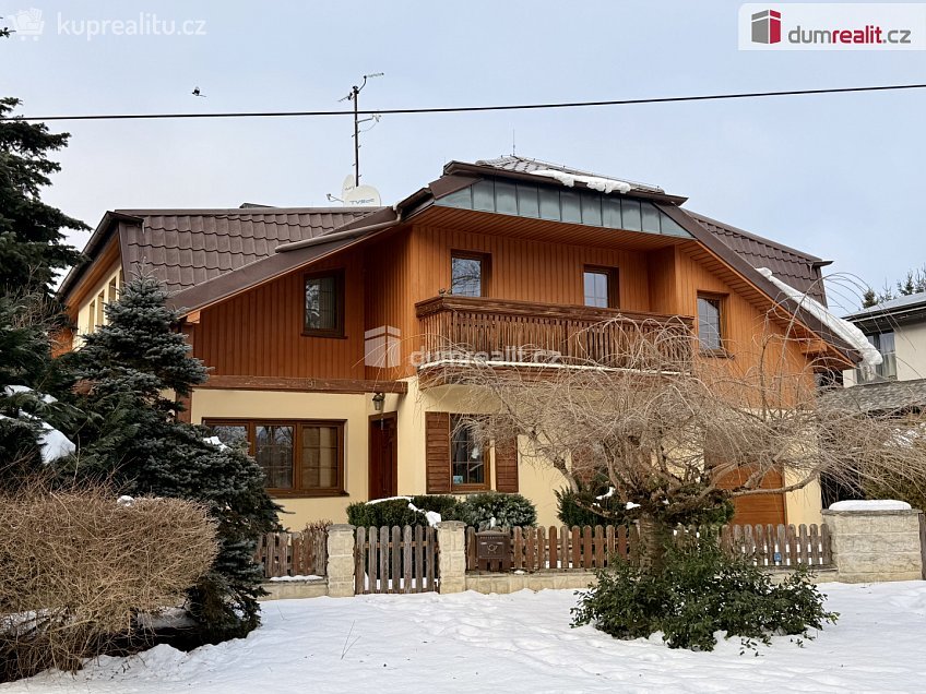 Prodej  vily 330 m^2 Ladova, Mariánské Lázně 