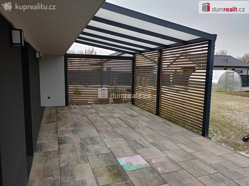 Prodej  rodinného domu 120 m^2 Na Cihelně, Kostelec nad Labem 