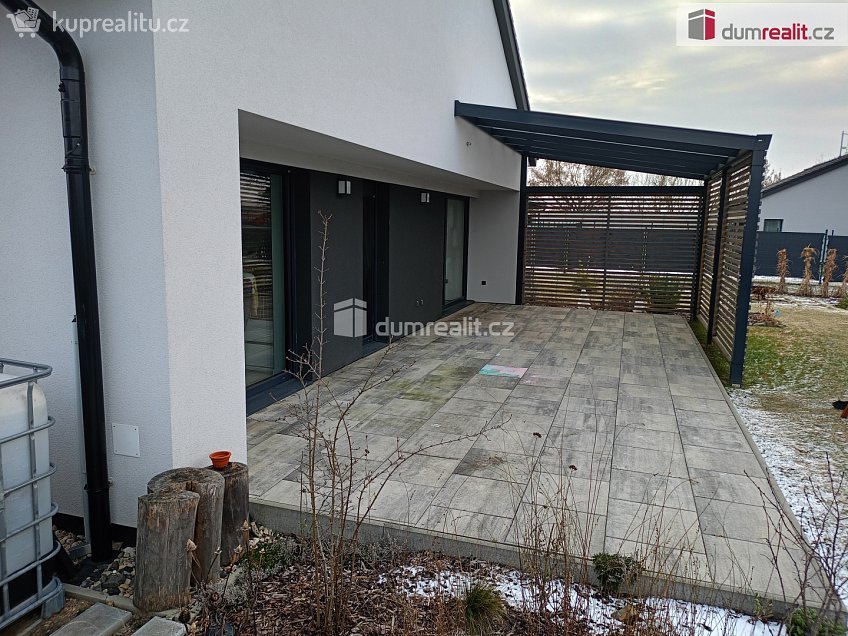 Prodej  rodinného domu 120 m^2 Na Cihelně, Kostelec nad Labem 