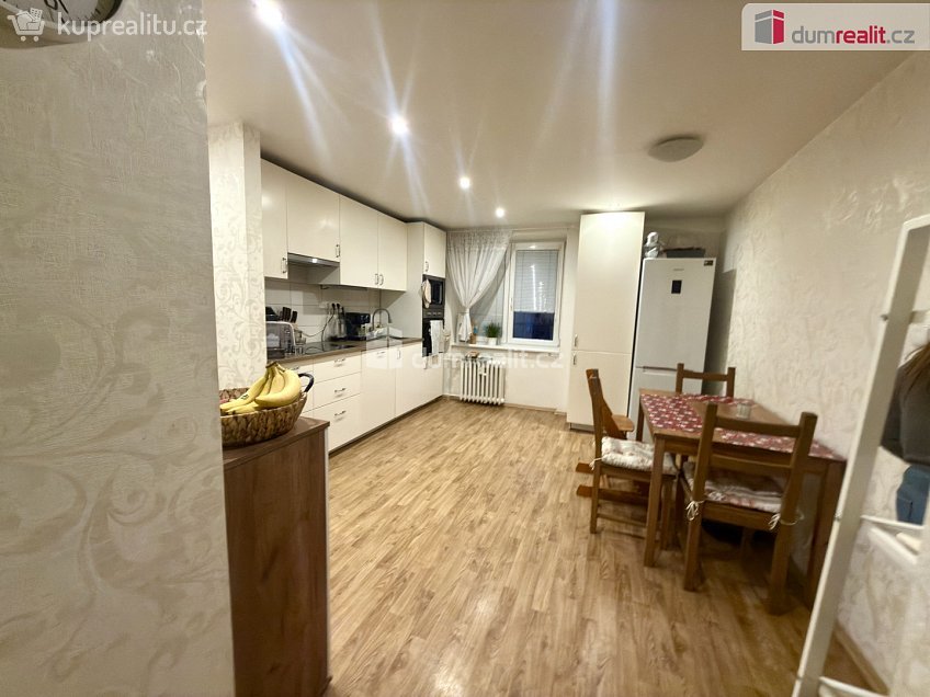 Pronájem bytu 3+1 56 m^2 Pionýrů, Ústí nad Labem 