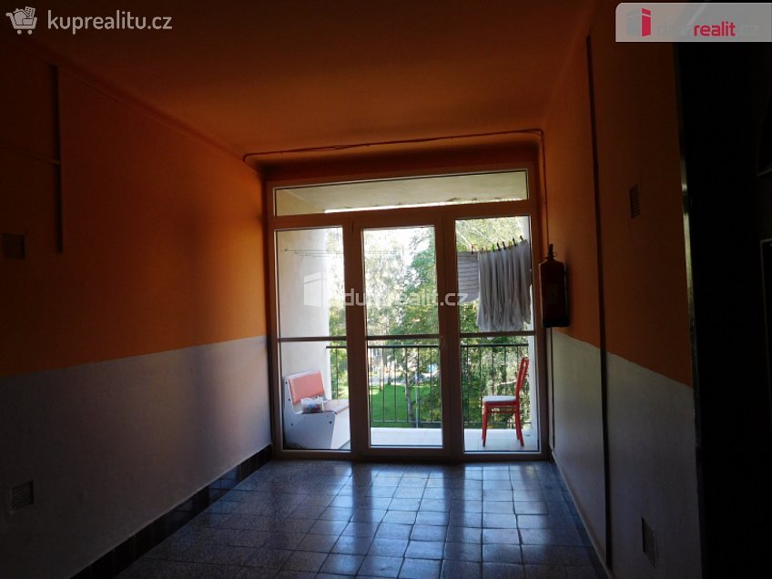 Prodej bytu 1+1 32 m^2 Kyjevská, Kladno 