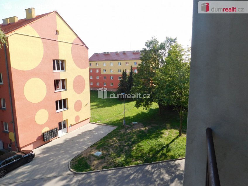 Prodej bytu 1+1 32 m^2 Kyjevská, Kladno 