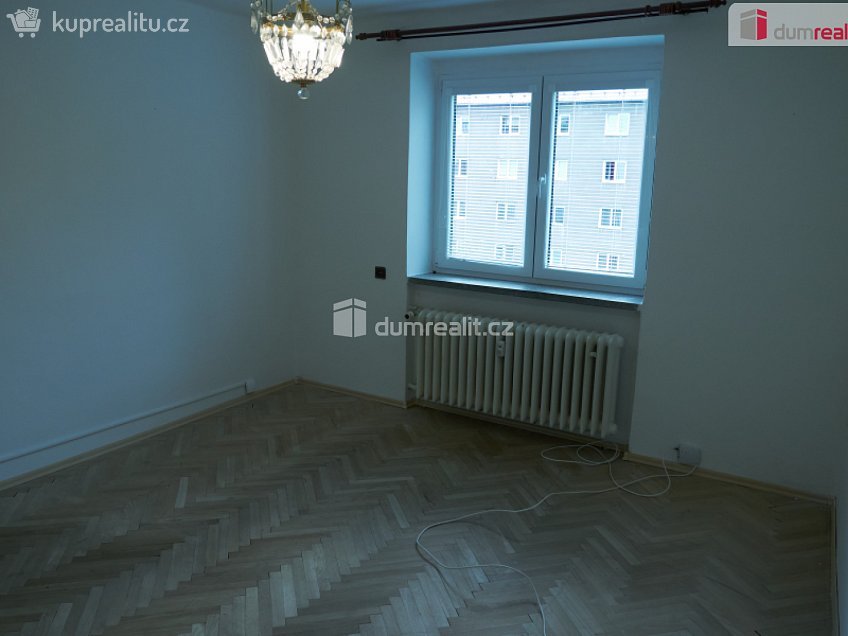 Prodej bytu 1+1 32 m^2 Kyjevská, Kladno 