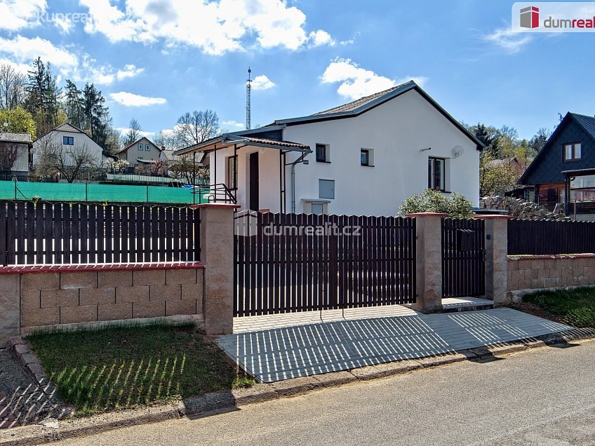 Prodej  rodinného domu 40 m^2 Pod Březíčkem, Zruč nad Sázavou 