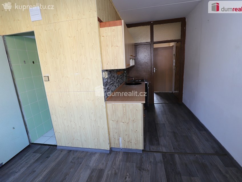 Pronájem bytu 2+1 62 m^2 Dlouhá, Lázně Kynžvart 