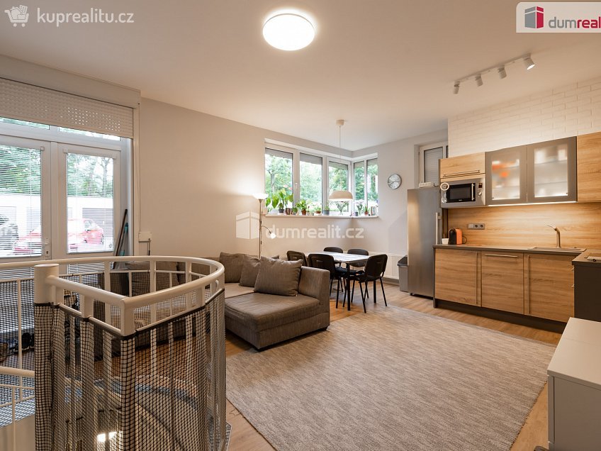 Prodej bytu 2+kk 54 m^2 Zahradníčkova, Praha 5 