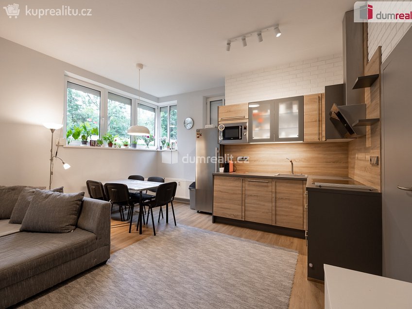 Prodej bytu 2+kk 54 m^2 Zahradníčkova, Praha 5 