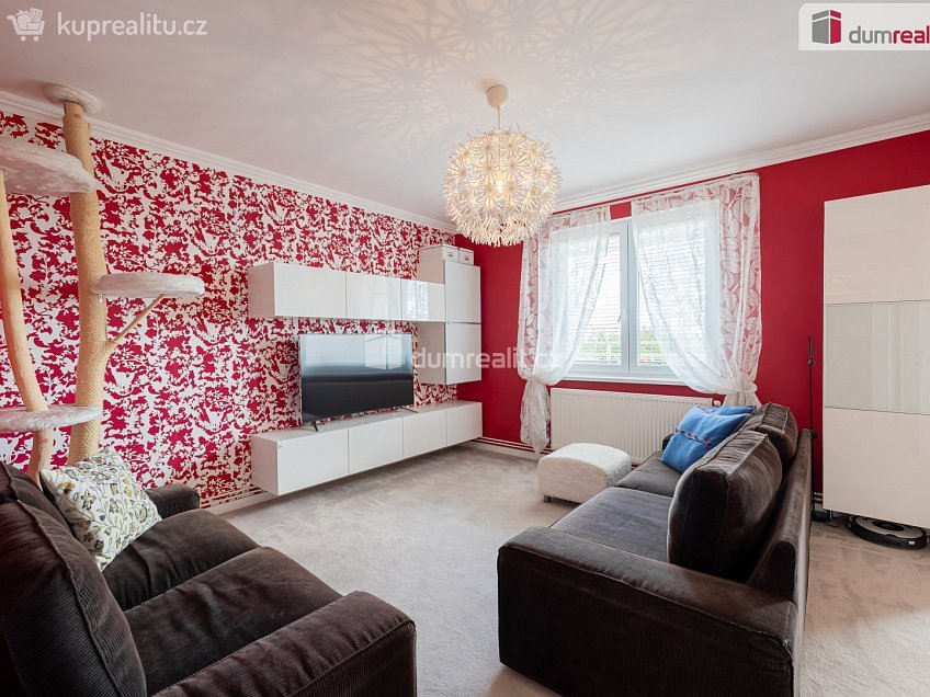 Prodej bytu 4+kk 98 m^2 Ke stadionu, Praha-Čakovice 