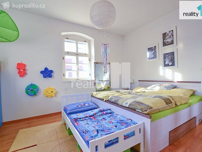 Pronájem bytu 2+1 65 m^2 Barvířská, Liberec 