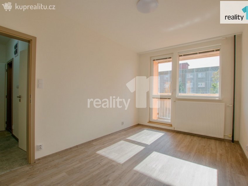 Pronájem bytu 2+1 52 m^2 Skalní, Liberec 