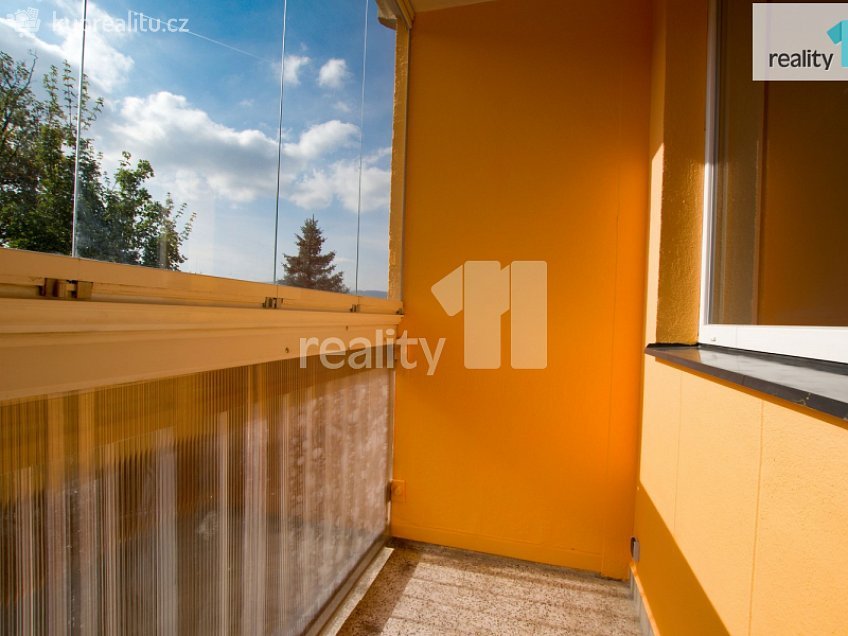 Pronájem bytu 2+1 52 m^2 Skalní, Liberec 