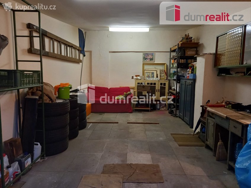 Pronájem  garáže 22 m^2 Boženy Němcové, Frýdek-Místek 