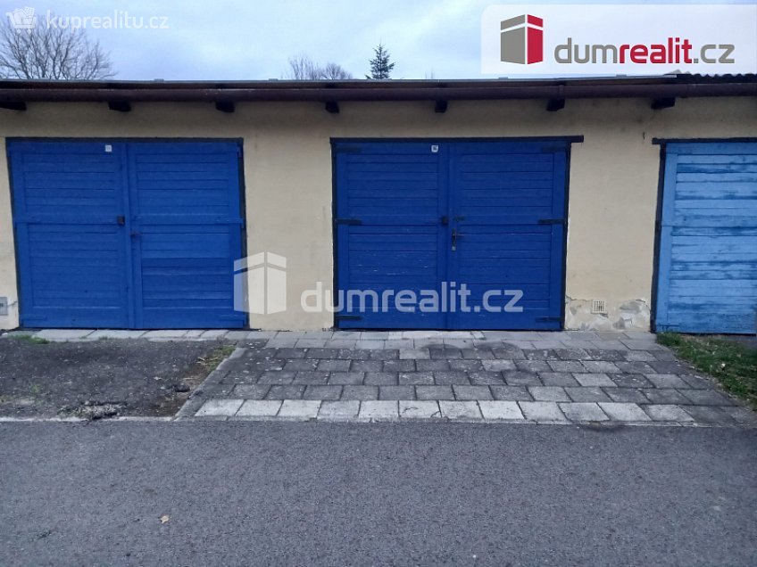 Pronájem  garáže 22 m^2 Boženy Němcové, Frýdek-Místek 