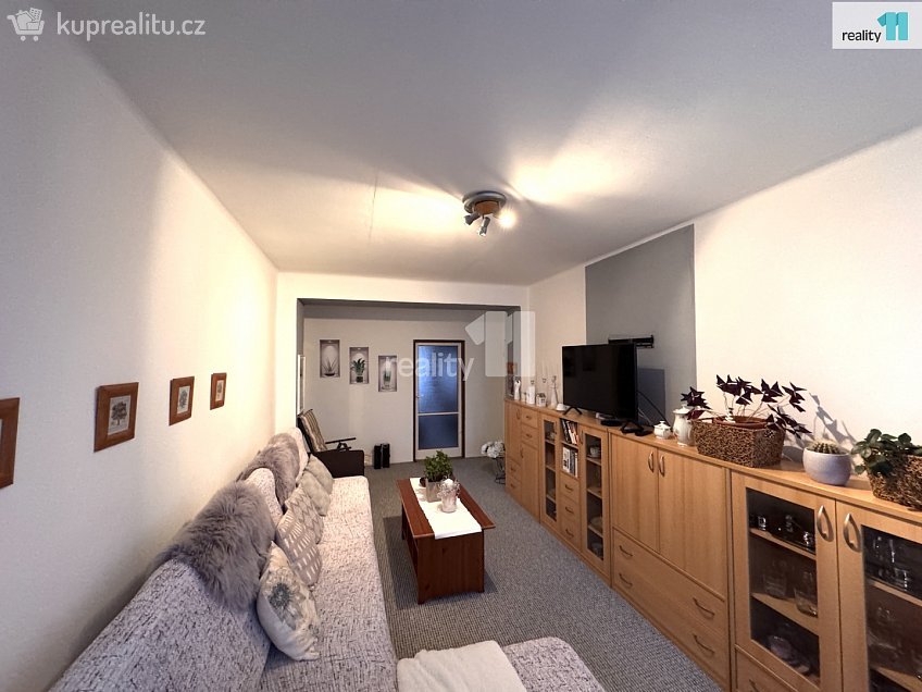 Prodej bytu 3+1 62 m^2 Krásnostudenecká, Děčín 