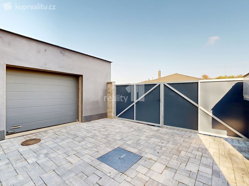 Prodej  rodinného domu 152 m^2 Nad Rybníkem, Kralupy nad Vltavou 