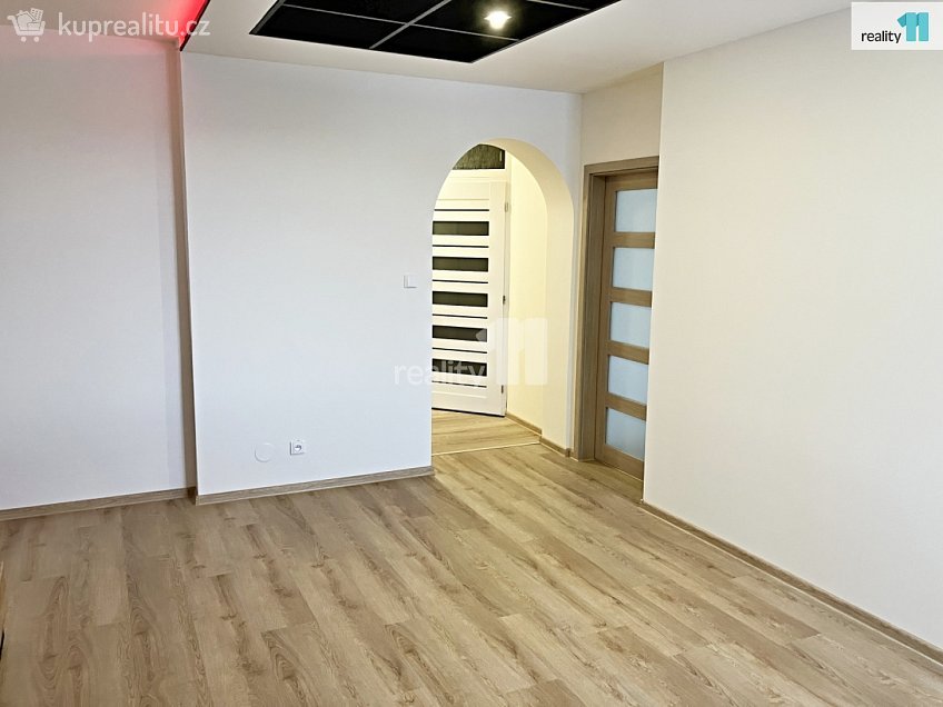 Pronájem bytu 3+1 65 m^2 Lochotínská, Plzeň 