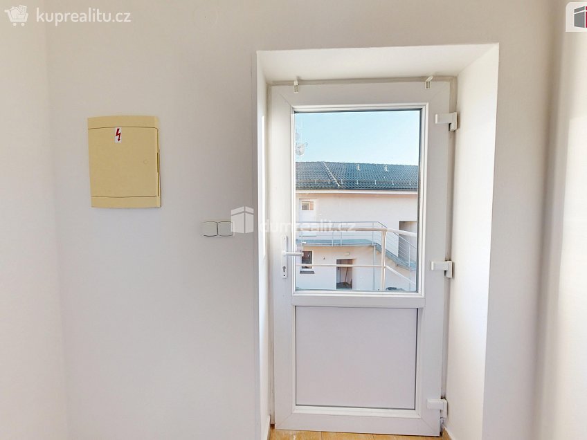 Pronájem bytu 3+kk 122 m^2 Bílovecká, Opava 