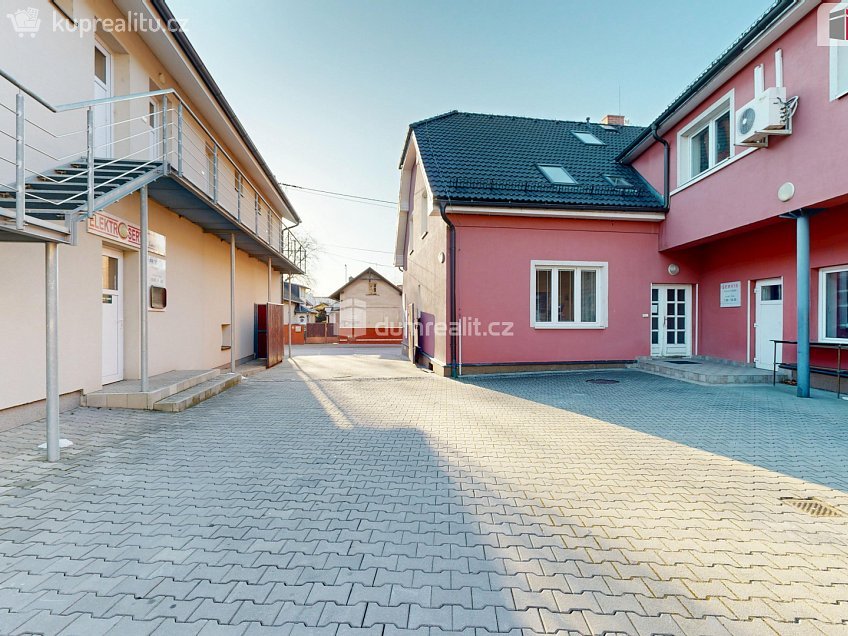 Pronájem bytu 3+kk 122 m^2 Bílovecká, Opava 