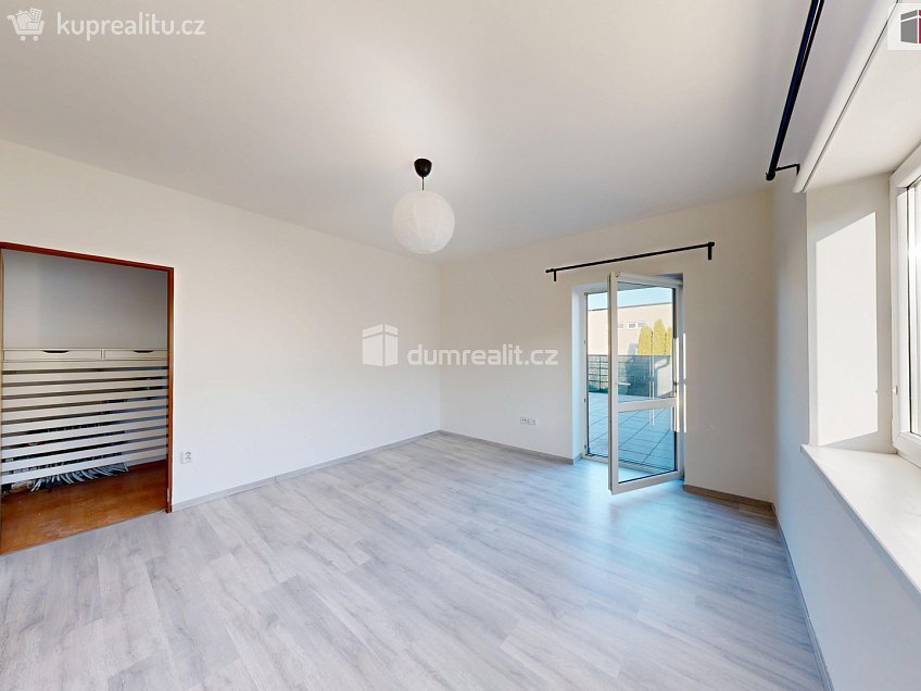 Pronájem bytu 3+kk 122 m^2 Bílovecká, Opava 