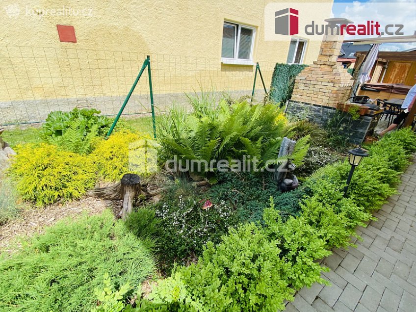 Pronájem bytu 2+kk 40 m^2 třída Vítězství, Mariánské Lázně 