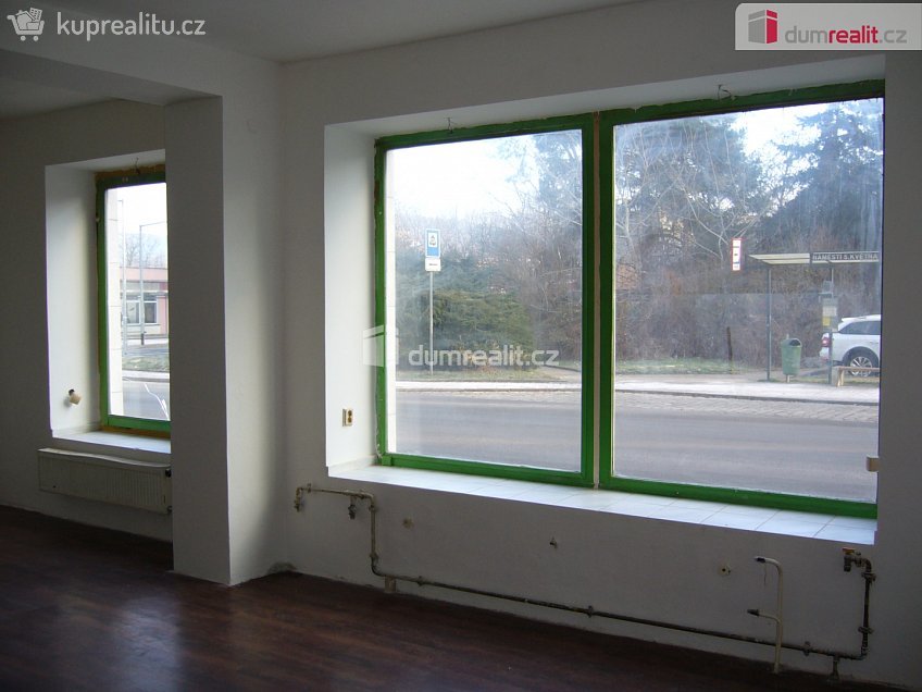 Pronájem  obchodních prostor 70 m^2 Litoměřická, Děčín 