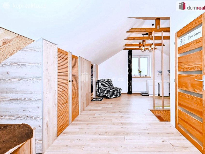 Prodej  rodinného domu 125 m^2 U háječku, Nučice 