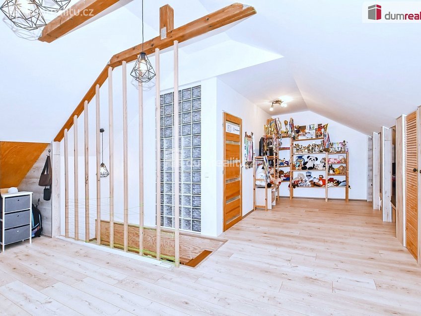 Prodej  rodinného domu 125 m^2 U háječku, Nučice 